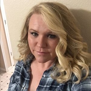 Meet your Posher, Rayelle